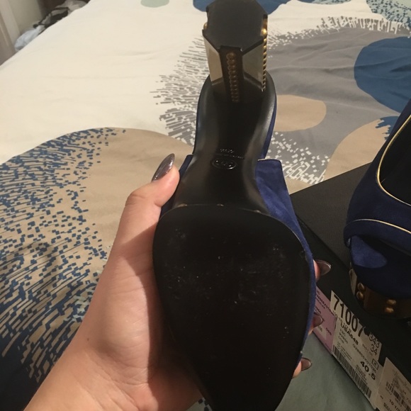 Chanel Sandals - Picture 4 of 8